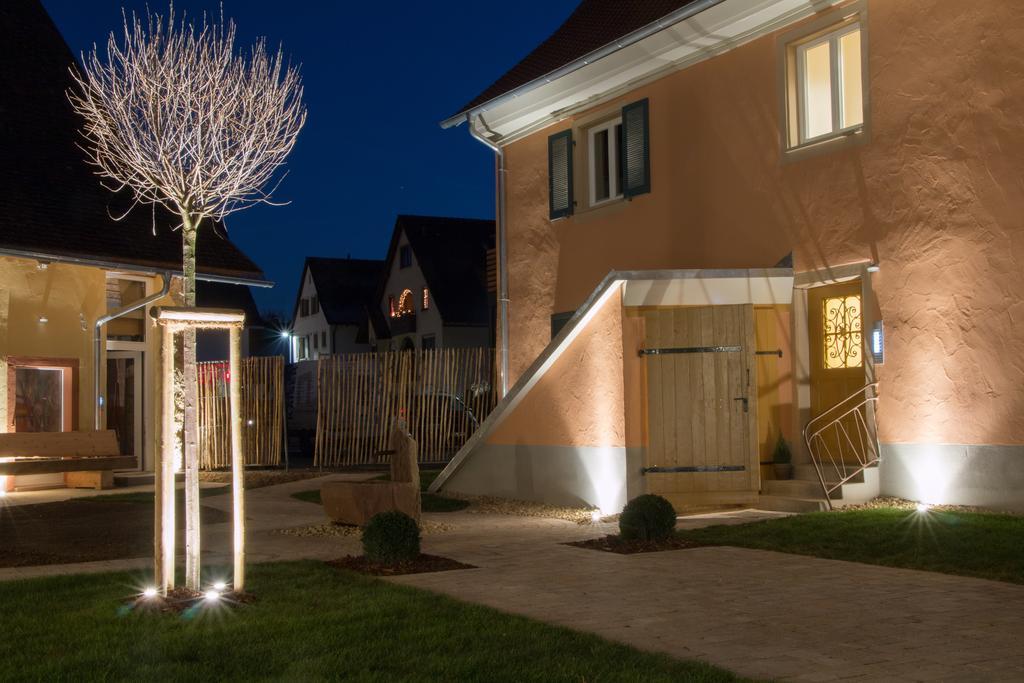 Apartamento Baumgartners Dreiseithof - Historisch, Modern, Zentral Bad Krozingen Exterior foto